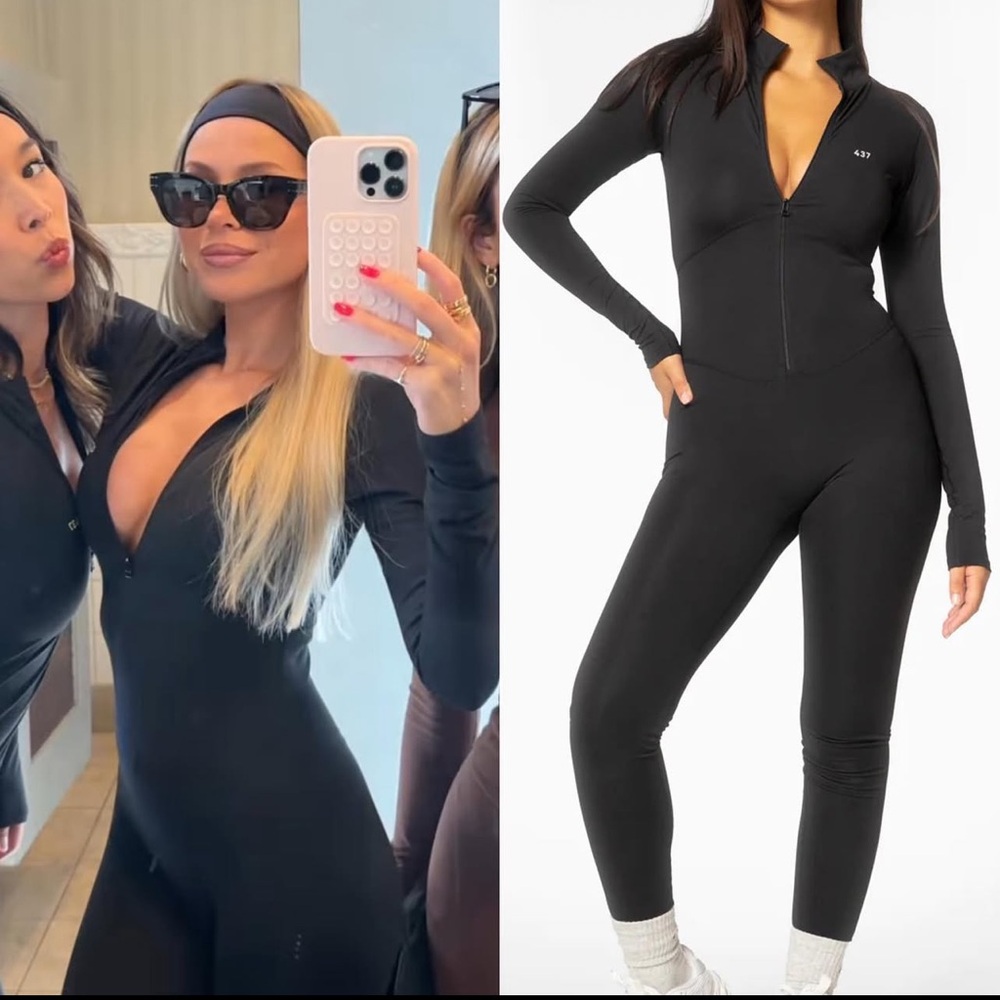 437 Long-Sleeve onesie